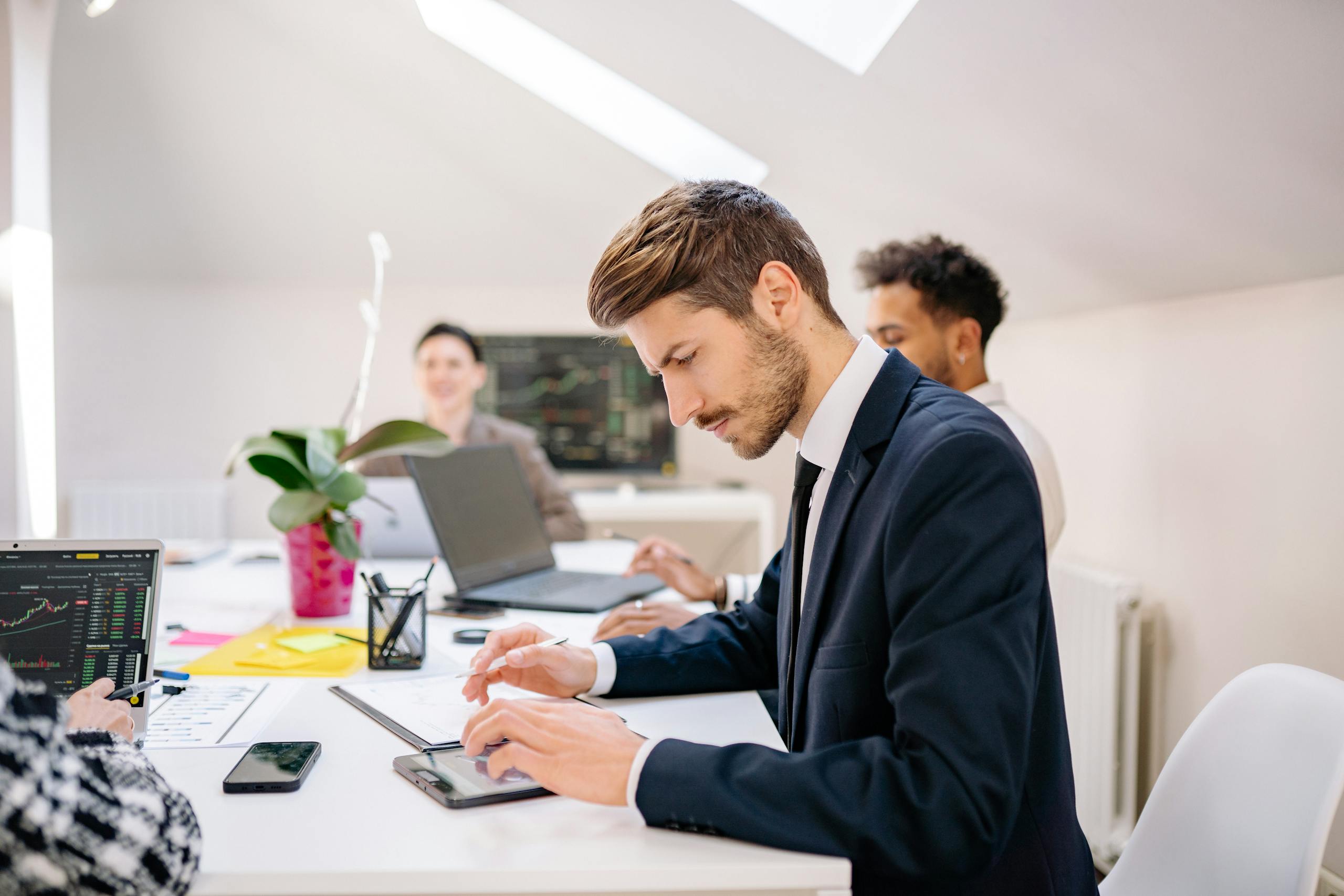 SBSCH Closure with Payday Super: 5 Best Alternatives for Small Businesses